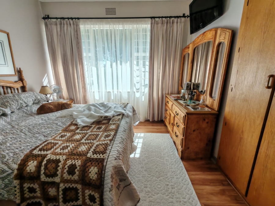 3 Bedroom Property for Sale in Vaalpark Free State